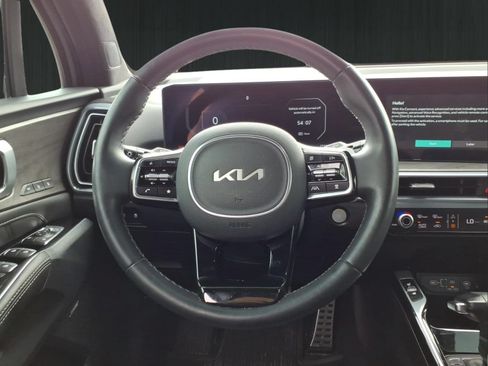 Used 2025 Kia Sorento SX Prestige AWD/4WD image 20