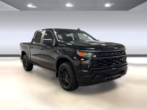 Used 2025 Chevrolet Silverado 1500 Custom AWD/4WD image 6