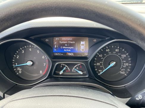 Used 2017 Ford Focus SE image 17