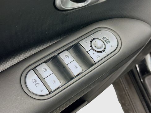 Used 2024 Hyundai Ioniq 5 SEL AWD/4WD image 15