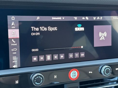 New 2026 Porsche Macan image 23