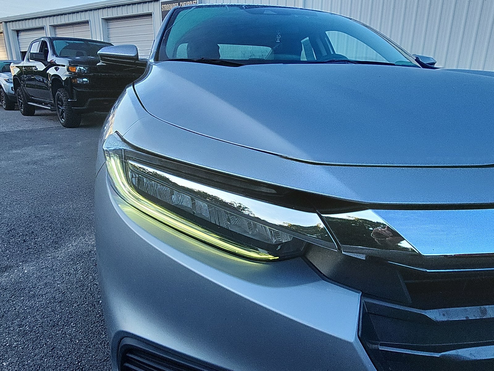 Used 2020 Honda Insight EX image 9