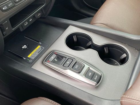 Used 2025 Honda Passport EX-L image 24