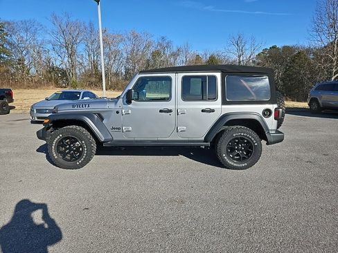 Used 2020 Jeep Wrangler Unlimited Sport image 4