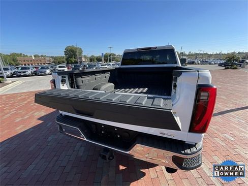 Used 2024 GMC Sierra 2500 SLT w/ SLT Premium Package image 35