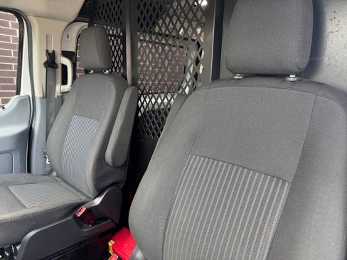 Used 2018 Ford Transit 250 130 Low Roof w/ Exterior Upgrade Package image 17