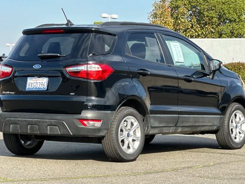 Used 2021 Ford EcoSport SE w/ SE Convenience Package image 2