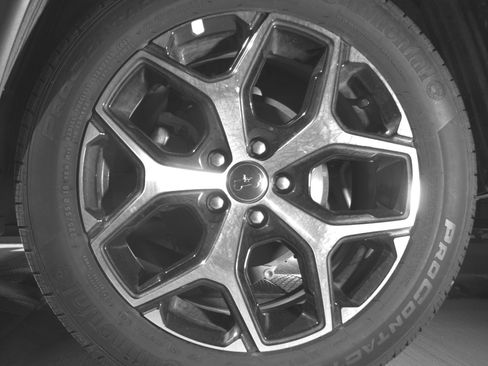 Used 2025 Jeep Compass Limited image 14