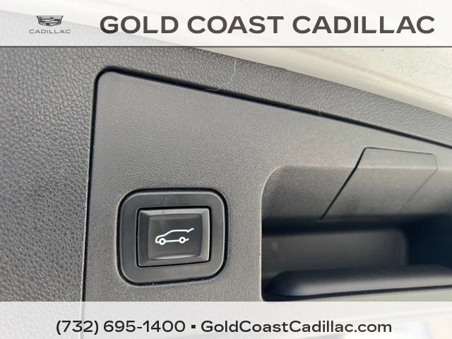Used 2019 Cadillac XT4 Sport w/ Cold Weather Package FWD image 14