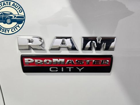 Used 2022 RAM ProMaster City Tradesman FWD image 22