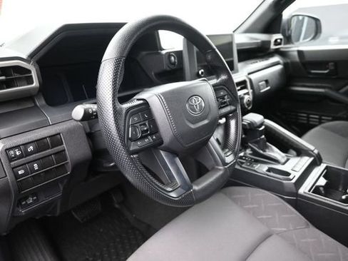Used 2024 Toyota Tacoma SR RWD image 17