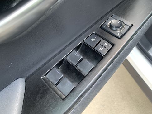 Used 2019 Lexus UX 250h w/ Premium Package AWD/4WD image 15