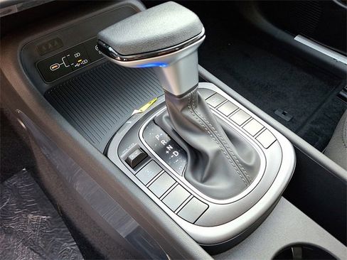 New 2026 Hyundai Kona SE image 6