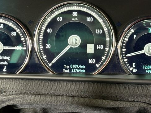 Used 2021 Rolls-Royce Cullinan AWD/4WD image 17