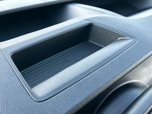 Used 2023 Ford Transit 250 Low Roof AWD w/ Exterior Upgrade Package image 31