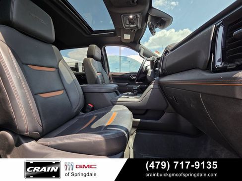 Used 2024 GMC Sierra 1500 AT4 w/ Technology Package AWD/4WD image 30