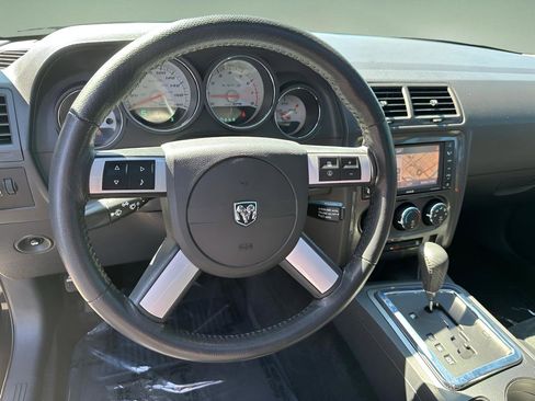 Used 2008 Dodge Challenger SRT8 image 21