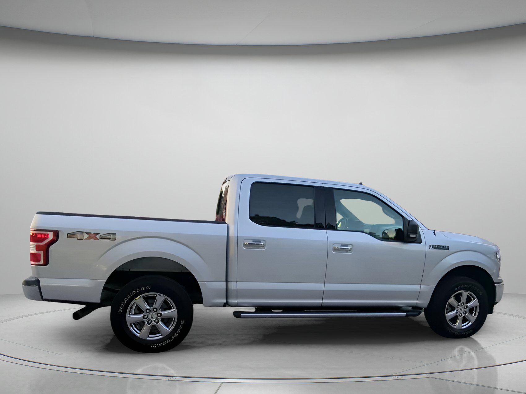 Used 2019 Ford F150 XLT w/ Equipment Group 302A Luxury AWD/4WD image 31