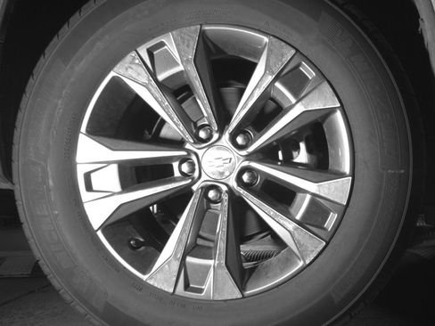 Used 2025 Chevrolet Equinox LT image 15