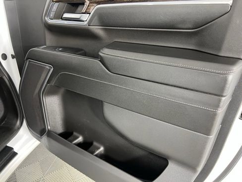 Used 2024 GMC Sierra 3500 SLE image 33