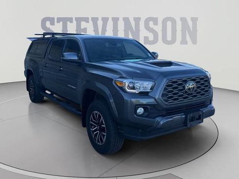 Used 2022 Toyota Tacoma TRD Sport w/ Technology Package AWD/4WD image 7