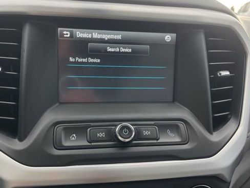 Used 2018 GMC Acadia SLE FWD image 46