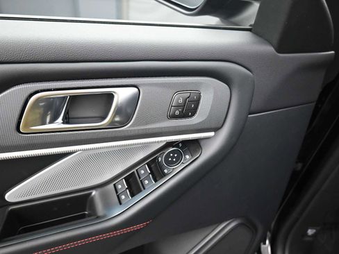 New 2026 Ford Explorer ST w/ Sun And Sound Package image 24