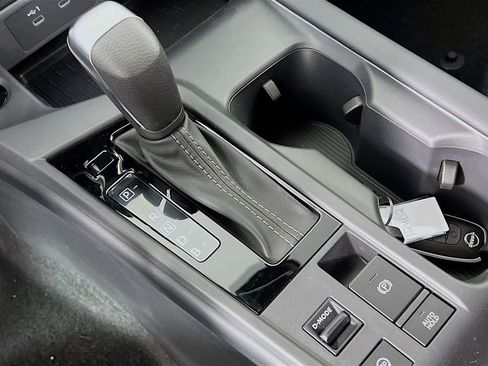 New 2026 Nissan Sentra SV image 15