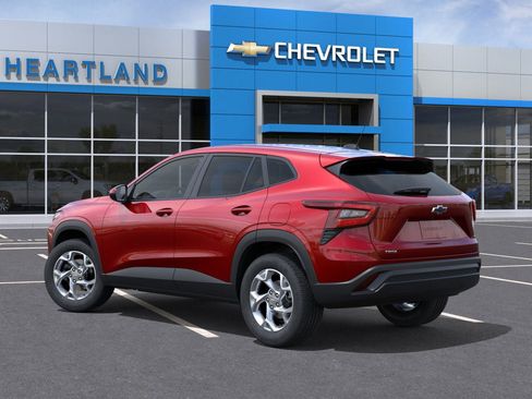 New 2026 Chevrolet Trax LS w/ LS Convenience Package FWD image 44