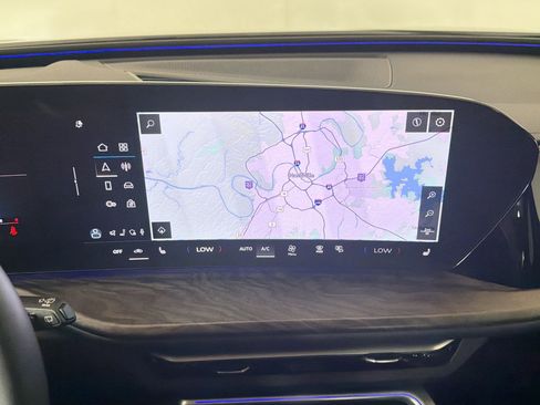 Used 2025 Audi Q5 Premium w/ Convenience Package image 27