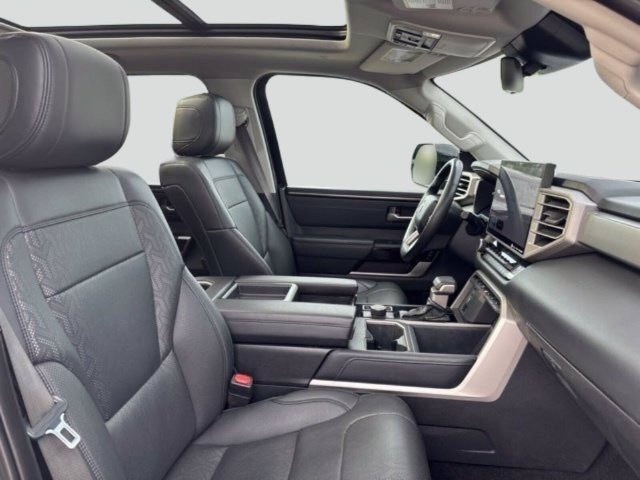 Used 2022 Toyota Tundra Limited AWD/4WD image 10