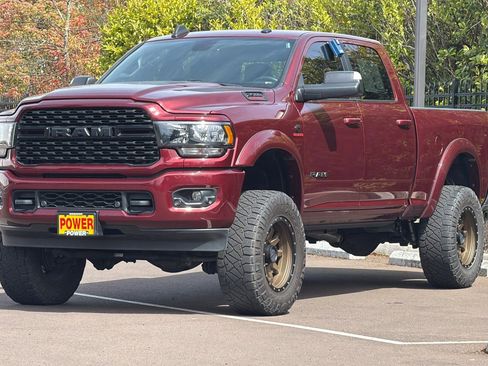 Used 2022 RAM 2500 Big Horn w/ Level C Equiment Group image 8