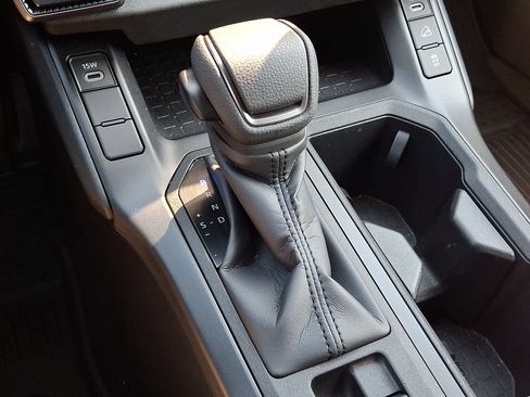 Used 2026 Toyota RAV4 LE AWD/4WD image 15
