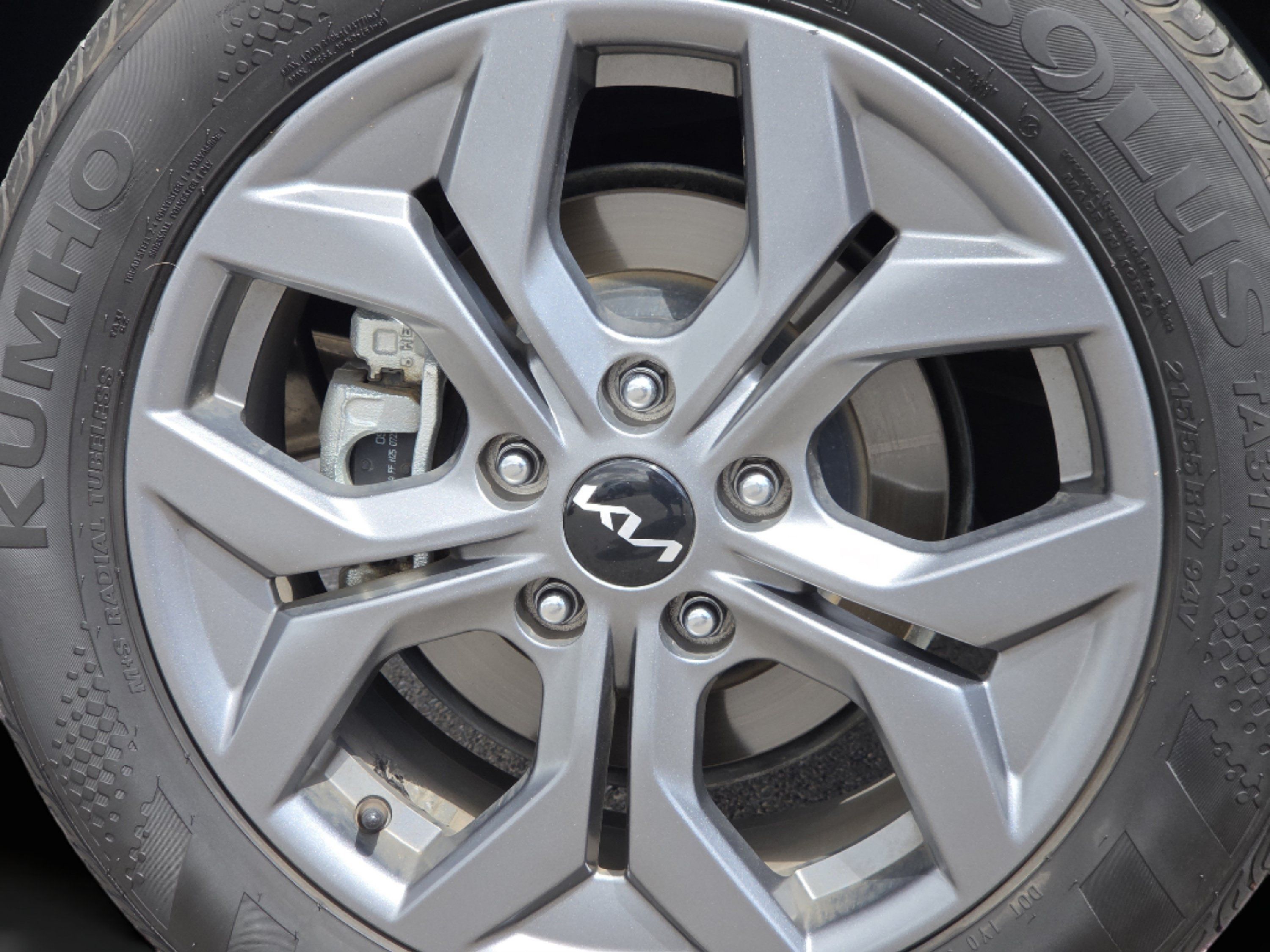 Used 2026 Kia Seltos LX AWD/4WD image 14