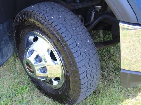 Used 2022 GMC Sierra 3500 SLE w/ SLE Convenience Package image 31