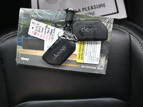 Used 2023 Jeep Wrangler Unlimited Sahara w/ Cold Weather Group AWD/4WD image 11