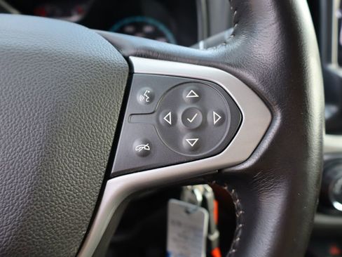 Used 2018 Chevrolet Colorado LT w/ LT Convenience Package image 17