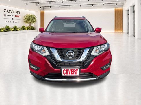 Used 2017 Nissan Rogue SL FWD image 3