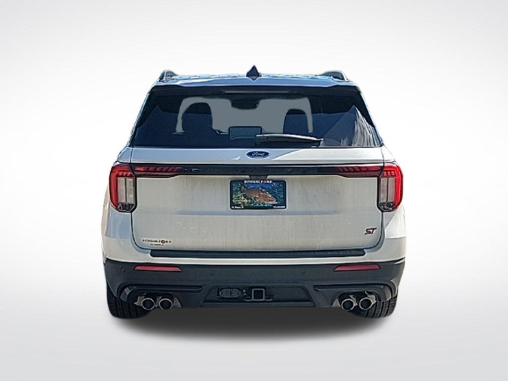 Used 2025 Ford Explorer ST RWD image 7