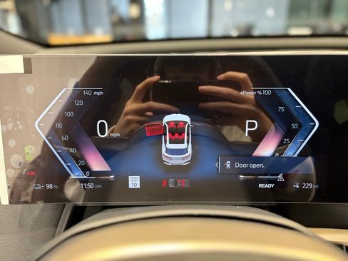 Used 2025 BMW iX xDrive50 w/ Sport Package image 27