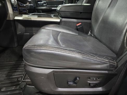 Used 2015 RAM 1500 Laramie w/ Convenience Group image 28