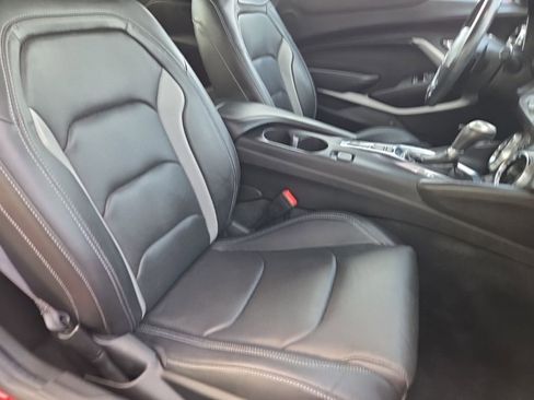 Used 2020 Chevrolet Camaro LT w/ RS Package image 24