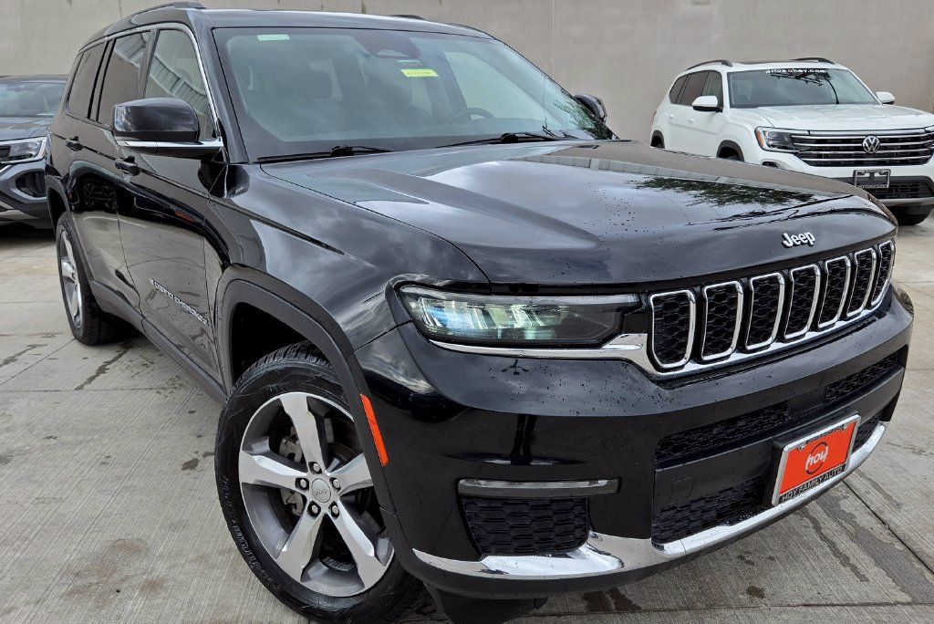 Used 2021 Jeep Grand Cherokee L Limited AWD/4WD image 1