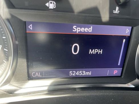 Used 2023 GMC Terrain SLT FWD image 12