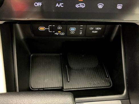 Used 2025 Hyundai Tucson SEL AWD/4WD image 15