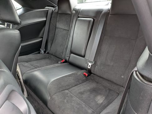 Used 2016 Dodge Challenger R/T Scat Pack w/ Leather Interior Group image 26