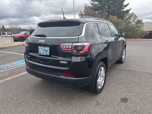 Used 2022 Jeep Compass Latitude w/ Convenience Group image 7