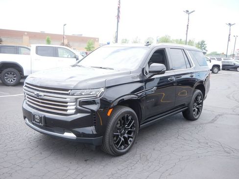 Used 2023 Chevrolet Tahoe High Country AWD/4WD image 7