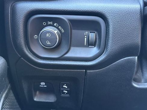 Used 2020 RAM 1500 Big Horn image 34