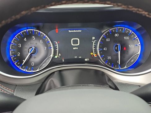 New 2026 Chrysler Pacifica Pinnacle image 22